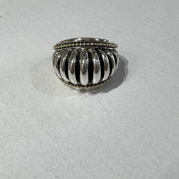 LAGOS Two Tone Caviar Dome Ring Size 7 - Picture 5 of 6